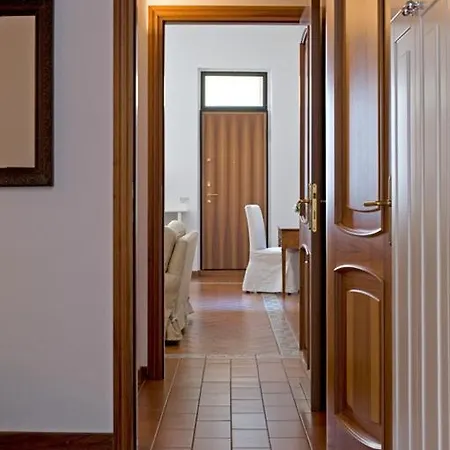 Cerva Fashion District Apartman *