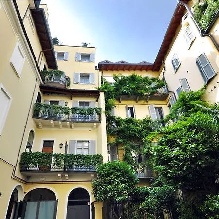 Cerva Fashion District * Milano